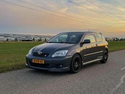 Grijs Gebruikt 2005 Toyota Corolla Sport Hatchback | € 8.999 (Duur)