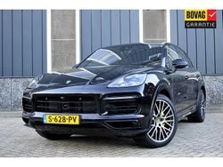 Zwart Gebruikt 2019 Porsche Cayenne SUV | € 62.950 (Eerlijke prijs)