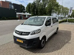 Wit Gebruikt 2023 Opel Vivaro-e Combi Van | € 27.900 (Goede deal)
