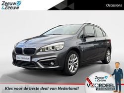 Grijs Gebruikt 2017 BMW 225 Active Tourer Executive MPV | € 15.720 (Goede deal)