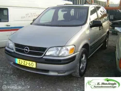 Grijs Gebruikt 1999 Opel Sintra MPV | € 1.450