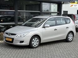 Grijs Gebruikt 2008 Hyundai i30 Active Stationwagen | € 1.750 (Eerlijke prijs)