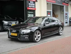 Zwart Gebruikt 2015 Audi A5 Sport Coupé | € 15.950