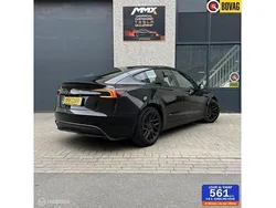 Zwart Gebruikt 2024 Tesla Model 3 Standard Range Plus Sedan | € 34.999