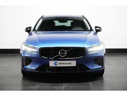 Blauw Gebruikt 2020 Volvo V60 R-Design Stationwagen | € 31.999 (Goede deal)