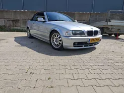 Zilver Gebruikt 2000 BMW 323 Cabriolet Executive Cabriolet | € 5.500 (Goede deal)