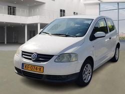Wit Gebruikt 2009 VW Fox Hatchback | € 2.250