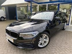 Zwart Gebruikt 2019 BMW 520 Comfort Edition Sedan | € 29.950 (Eerlijke prijs)