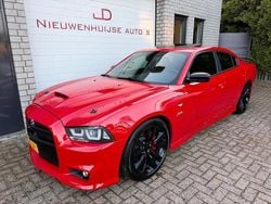 Rood (metallic) Gebruikt 2014 Dodge Charger Sedan | € 31.950