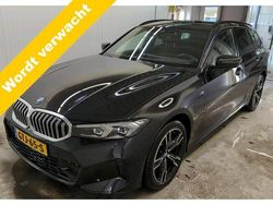Zwart Gebruikt 2024 BMW 330 M Sport Stationwagen | € 44.950 (Goede deal)