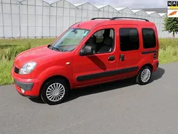Rood Gebruikt 2007 Renault Kangoo Expression MPV | € 5.950 (Duur)