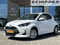 Wit Gebruikt 2023 Toyota Yaris Active Hatchback | € 19.900 (Goede deal)