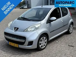 Grijs Gebruikt 2012 Peugeot 107 Hatchback | € 2.499 (Eerlijke prijs)