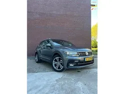 Grijs Gebruikt 2020 VW Tiguan R-line SUV | € 29.980 (Goede deal)