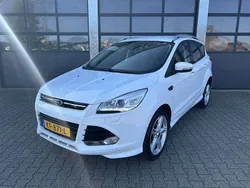 Wit Gebruikt 2016 Ford Kuga Titanium SUV | € 15.835 (Eerlijke prijs)