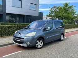 Blauw, metallic lak Gebruikt 2012 Peugeot Partner Tepee MPV | € 8.450 (Eerlijke prijs)