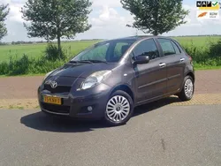 Grijs Gebruikt 2010 Toyota Yaris Hatchback | € 6.995 (Iets duurder)