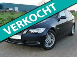 Blauw Gebruikt 2006 BMW 318 Executive Sedan | € 6.945 (Eerlijke prijs)