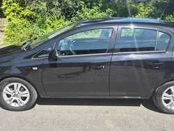 Zwart, metallic lak Gebruikt 2011 Opel Corsa Cosmo Hatchback | € 3.450 (Super prijs)