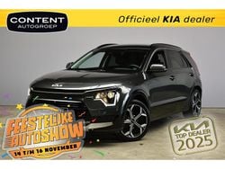 Zwart Gebruikt 2022 Kia Niro SUV | € 28.440 (Iets duurder)