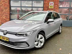 Grijs Gebruikt 2022 VW Golf VIII Life Stationwagen | € 21.950 (Goede deal)