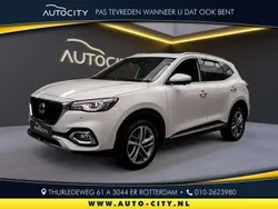 Wit Gebruikt 2022 MG EHS Luxury SUV | € 20.750 (Eerlijke prijs)