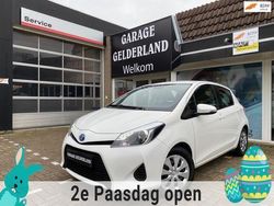 Wit Gebruikt 2013 Toyota Yaris Hatchback | € 11.300 (Goede deal)