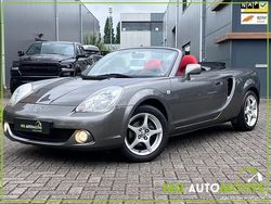 Grijs Gebruikt 2003 Toyota MR2 Cabriolet | € 12.950