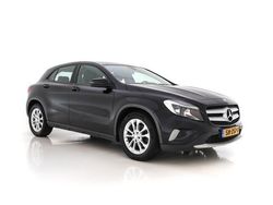 Night black Gebruikt 2015 Mercedes GLA180 SUV | € 10.945 (Eerlijke prijs)