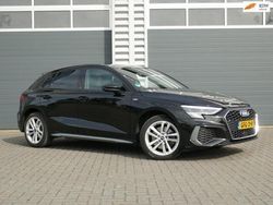 Zwart Gebruikt 2021 Audi A3 Sportback S-Line Hatchback | € 31.249 (Iets duurder)