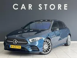 Blauw, metallic lak Gebruikt 2019 Mercedes A220 AMG Line Premium Plus Hatchback | € 24.845 (Super prijs)