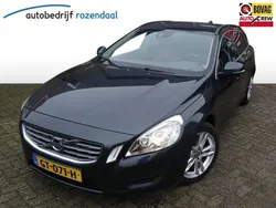 Grijs Gebruikt 2011 Volvo V60 Stationwagen | € 5.750 (Eerlijke prijs)