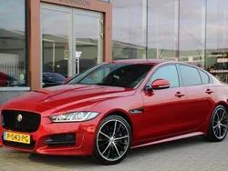 Sedan Gebruikt 2017 Jaguar XE R-Sport Sedan | € 24.450 (Iets duurder)