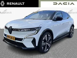 Wit Gebruikt 2025 Renault Mégane Iconic Hatchback | € 36.950