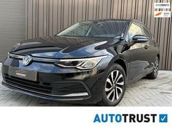 Zwart Gebruikt 2022 VW Golf VIII Business Hatchback | € 19.999 (Super prijs)