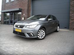 Grijs Gebruikt 2018 Seat Ibiza Style Hatchback | € 8.400 (Super prijs)