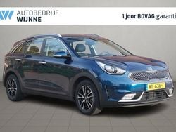 Blauw Gebruikt 2017 Kia Niro First Edition SUV | € 18.450 (Goede deal)