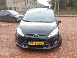 Gebruikt 2009 Ford Fiesta Ghia Hatchback | € 4.250 (Duur)