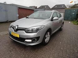 Grijs Gebruikt 2014 Renault Mégane GrandTour LIMITED Stationwagen | € 4.650 (Goede deal)