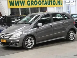 Grijs, metallic lak Gebruikt 2009 Mercedes B200 MPV | € 4.444 (Super prijs)