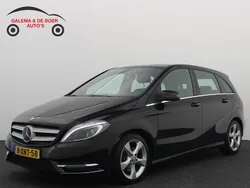 Zwart Gebruikt 2014 Mercedes B180 Prestige MPV | € 15.183 (Eerlijke prijs)