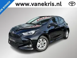 Zwart Nieuw 2025 Toyota Yaris Active Hatchback | € 25.935 (Eerlijke prijs)