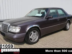 Anderskeine farbe hinterlegt Gebruikt 1990 Mercedes 300 Sedan | € 19.900
