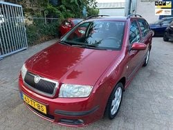 Rood Gebruikt 2007 Skoda Fabia Hatchback | € 1.945 (Eerlijke prijs)