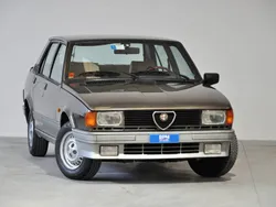 Bruin Gebruikt 1985 Alfa Romeo Giulietta Hatchback | € 9.900