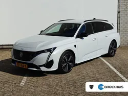 Wit, metallic lak Gebruikt 2024 Peugeot 308 GTi Stationwagen | € 27.400 (Super prijs)
