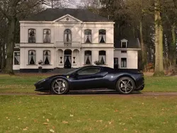 Nieuw 2025 Ferrari 296 Coupé | € 349.500 (Goede deal)
