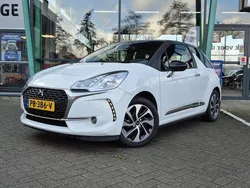 Wit, metallic lak Gebruikt 2017 DS Automobiles DS3 So Chic Hatchback | € 8.999 (Goede deal)