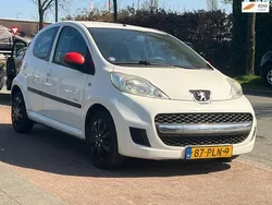 Wit Gebruikt 2011 Peugeot 107 Hatchback | € 2.150 (Eerlijke prijs)