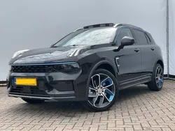 Zwart Gebruikt 2023 Lynk & Co 01 SUV | € 27.900 (Iets duurder)
